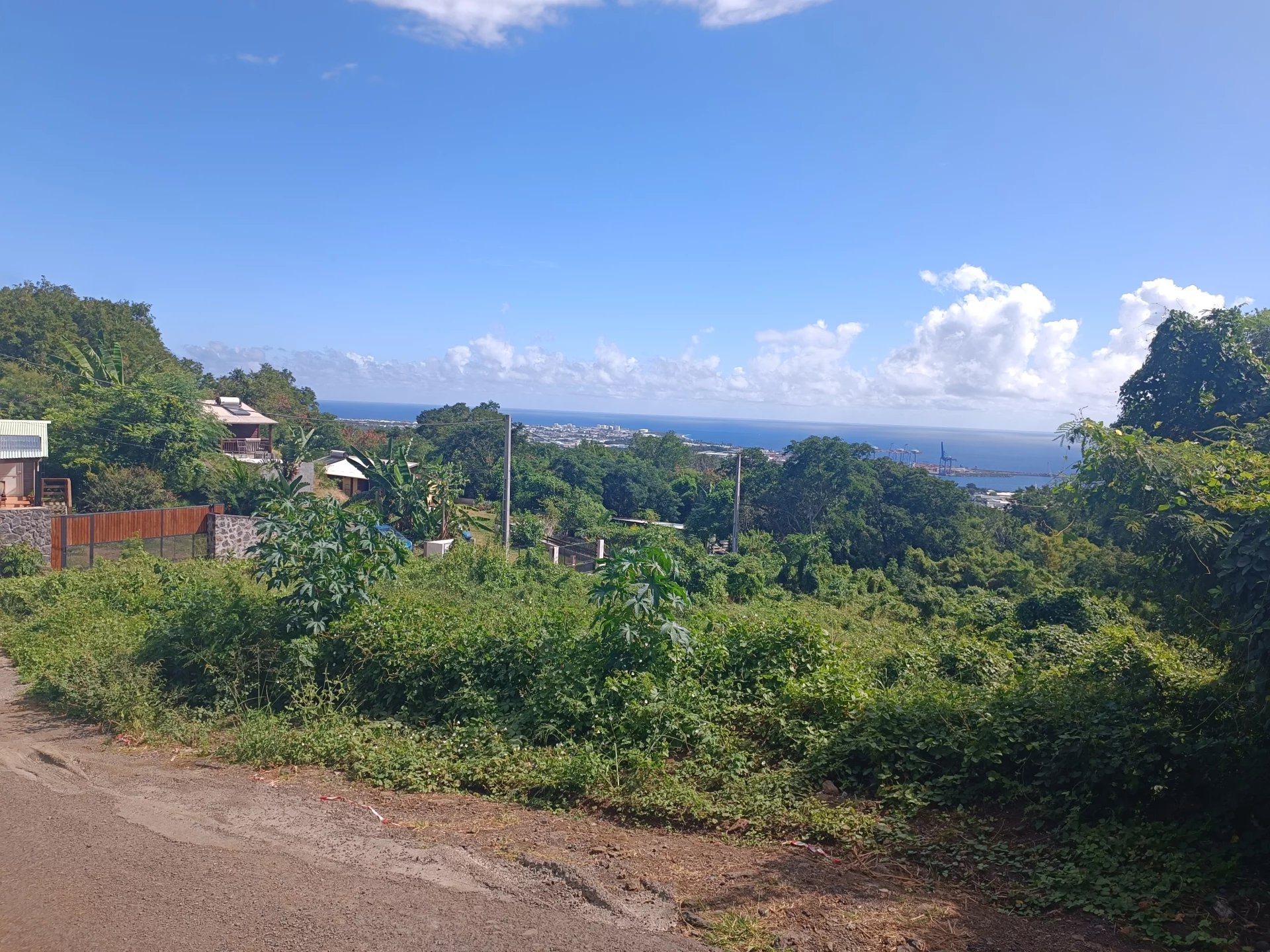 Sale Building land La Possession