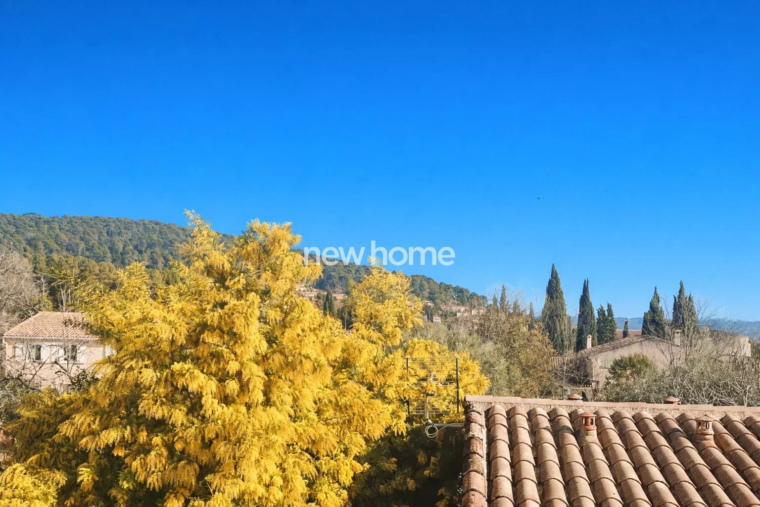 Maison de village authentique au coeur du village de Lorgues