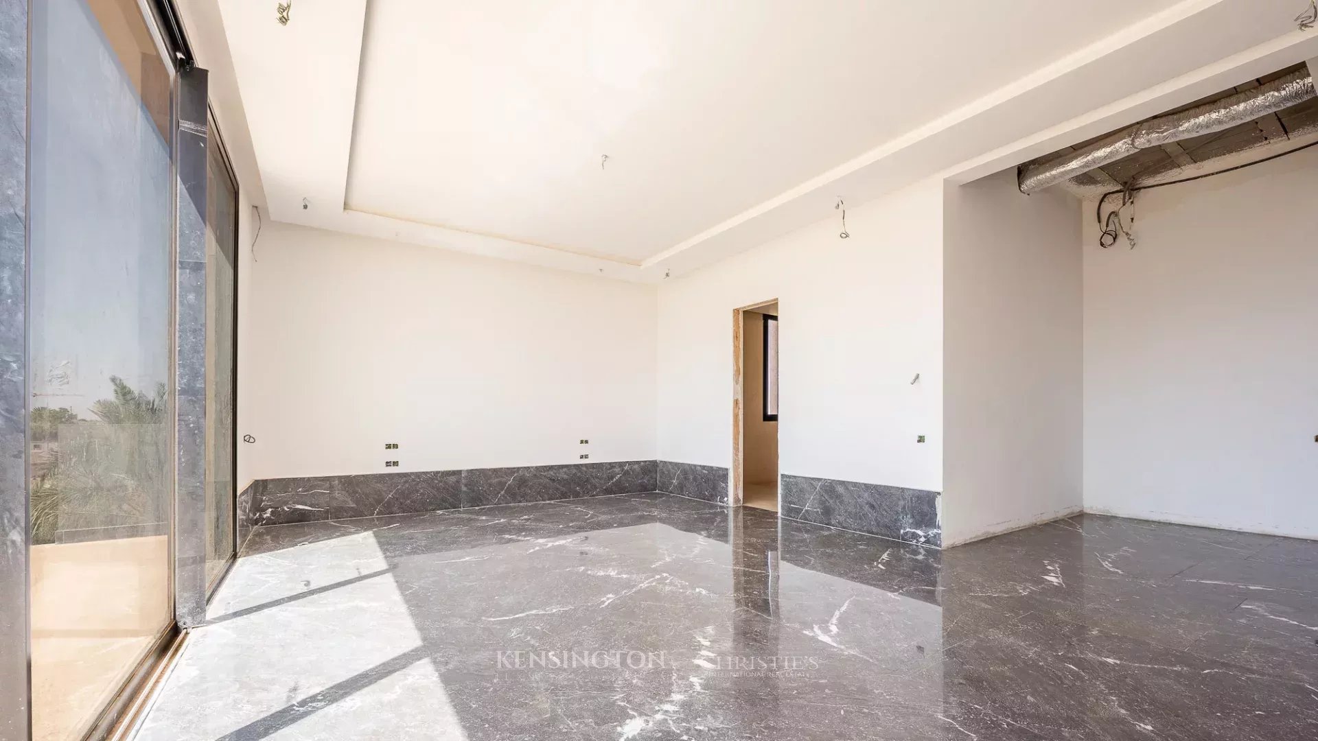 5 Bedroom Villa/Townhouse's Image 25