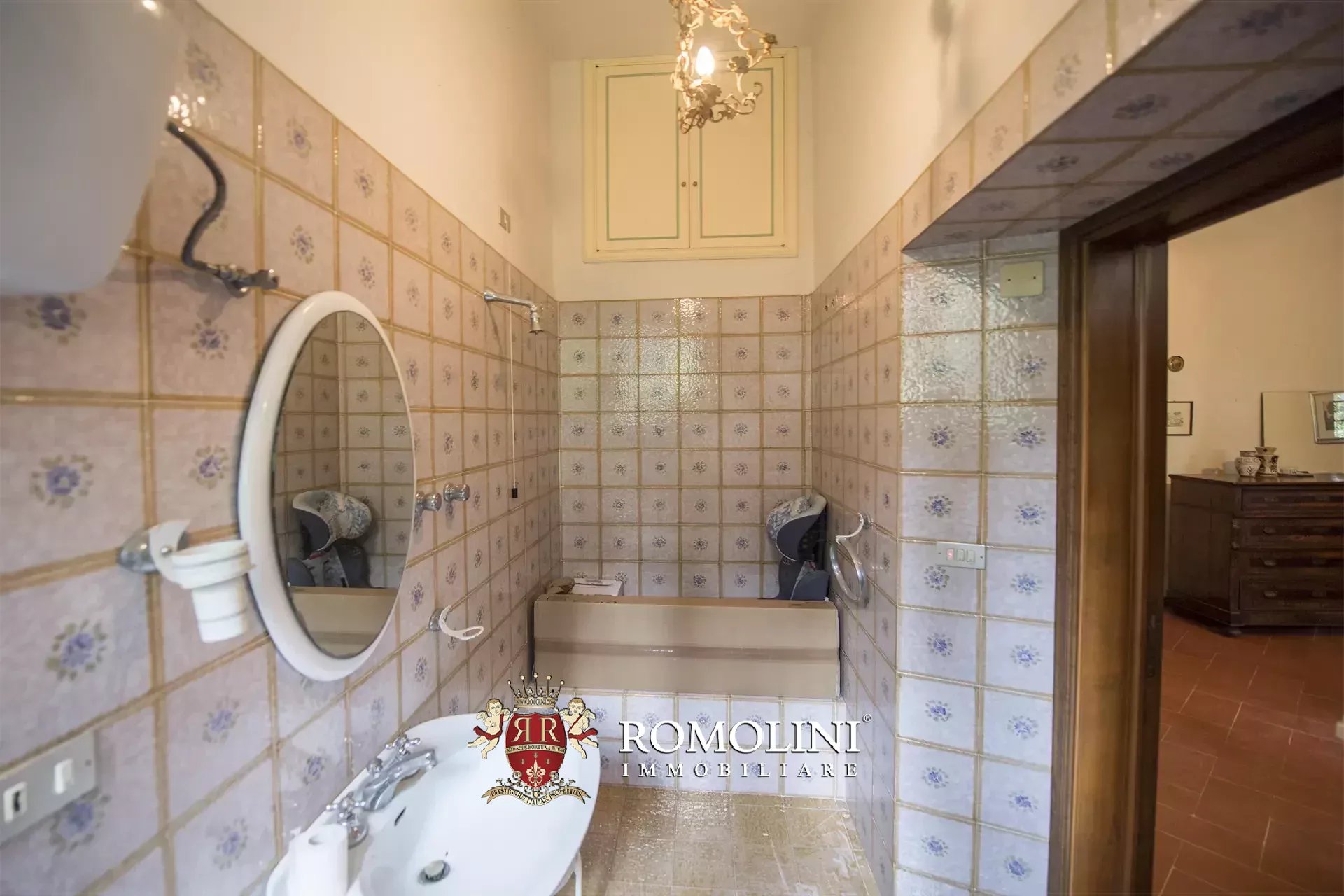 6 Bedroom Villa/Townhouse's Image 61