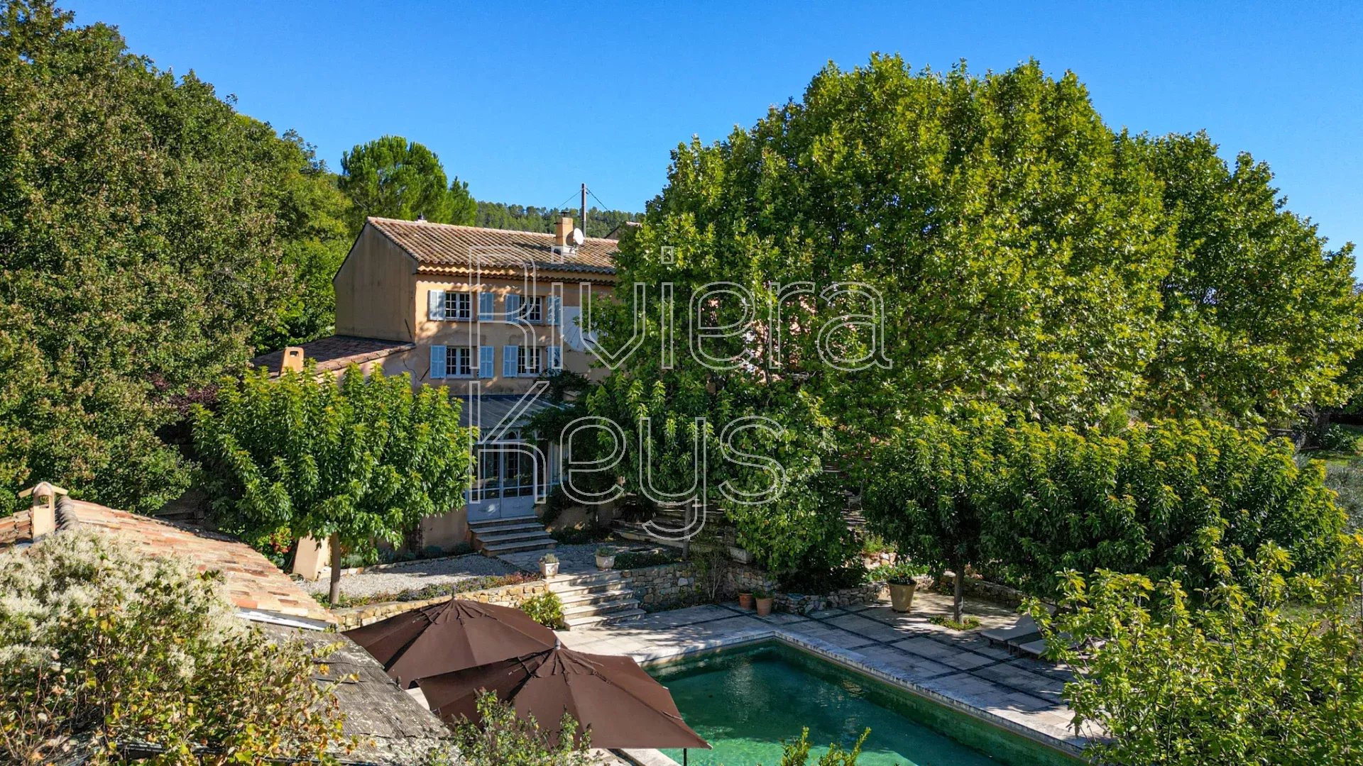 LE VAL: Sjarmerende steinbastide fra 1700-tallet i hjertet av Provence