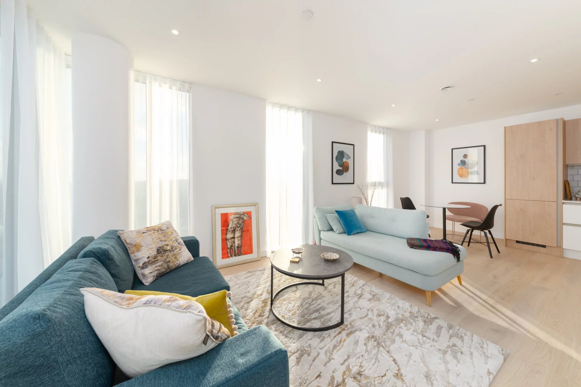 For Sale | Watford | Apartment | 1 Bedroom | 1 Bathroom | 635 sqft | £502,200 | Ref: 86516019