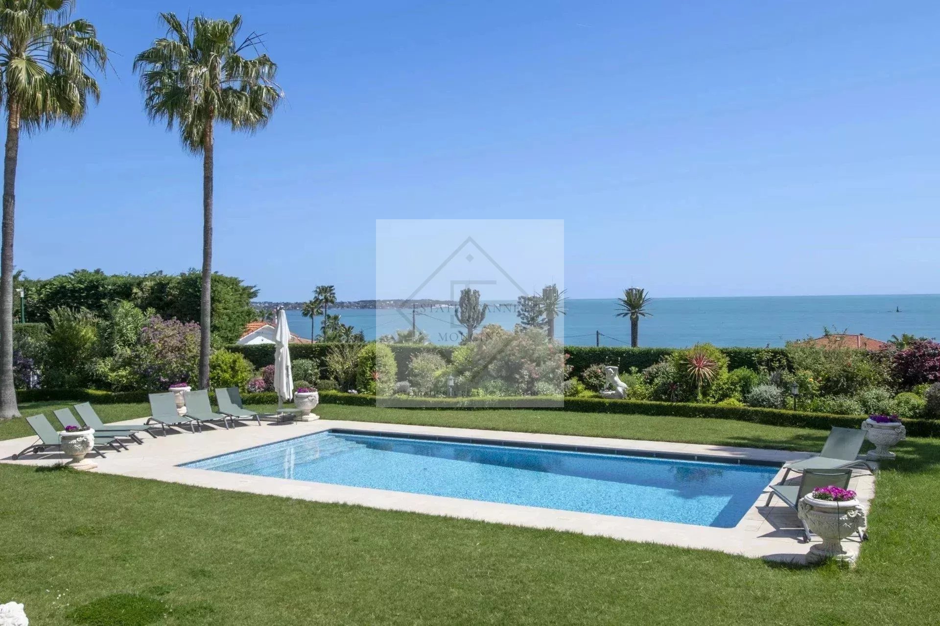 Cannes – Magnifique villa avec vue mer à couper le souffle — photo 4