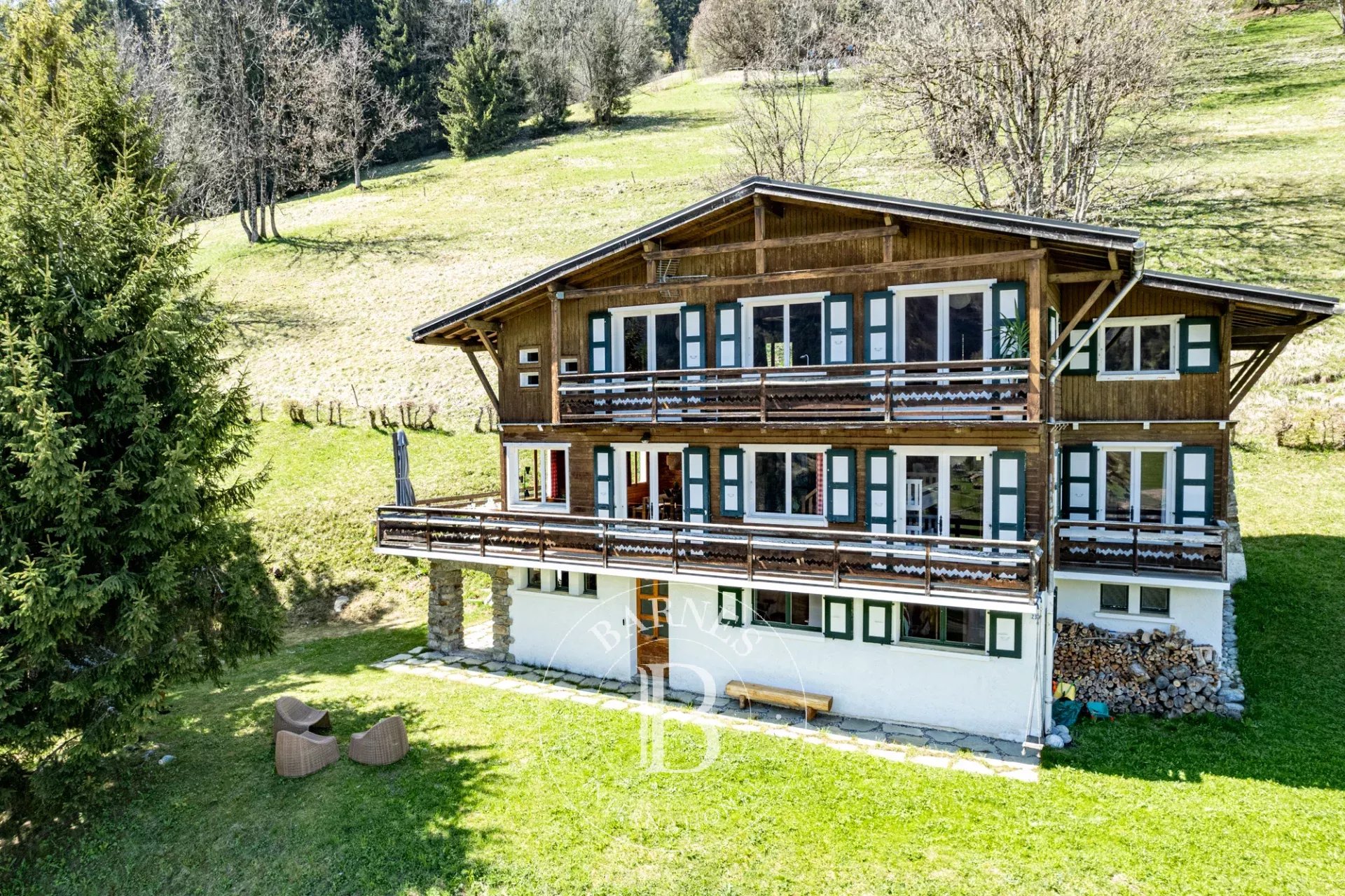 Chalet Saint-Gervais-les-Bains  -  ref 86879500 (picture 1)