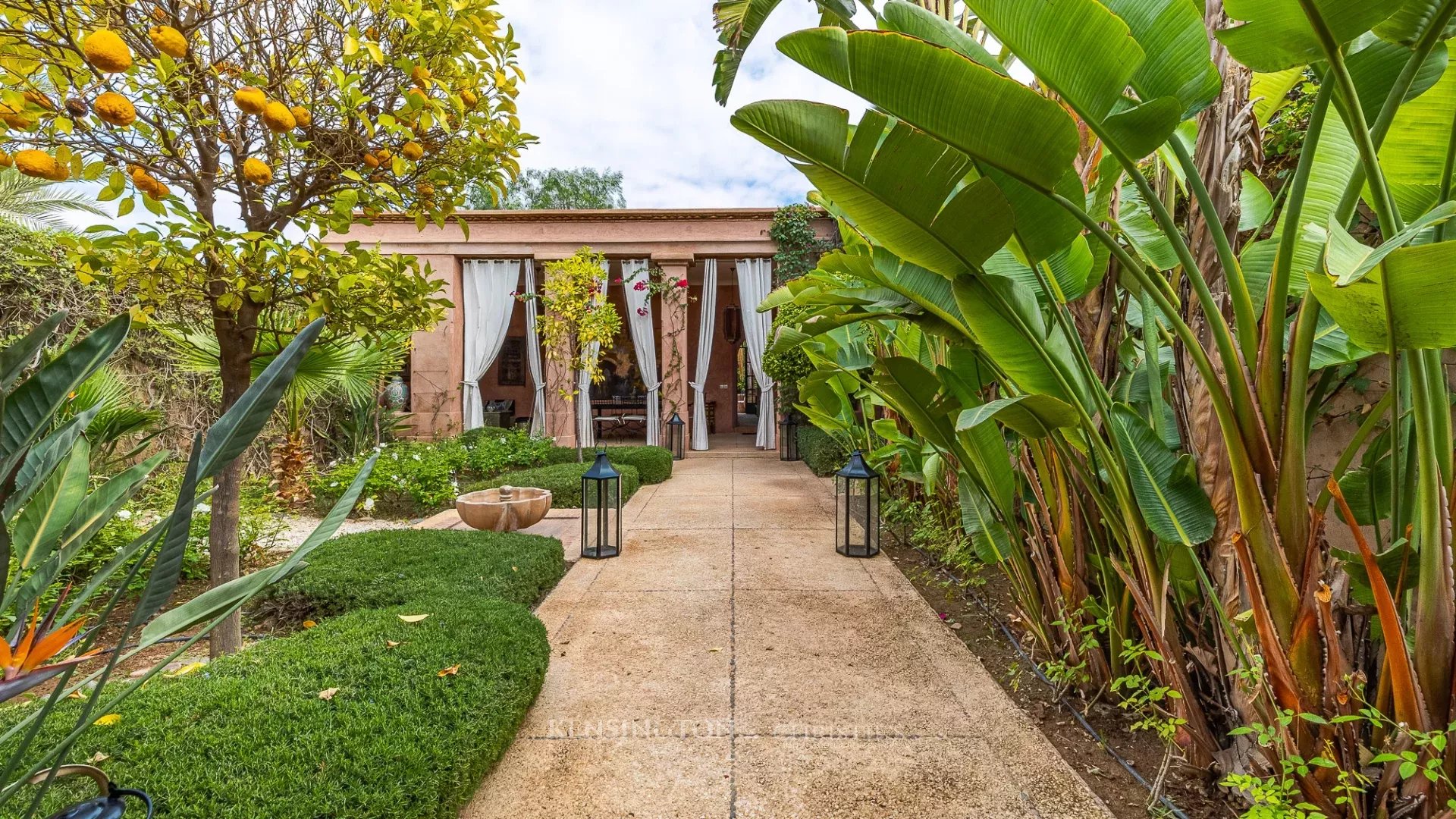 5 Bedroom Villa/Townhouse's Image 25