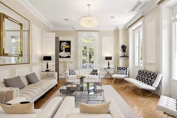 Rare - Cannes - Walking Distance to La Croisette - Belle Époque Villa in Perfect Condition — photo 4