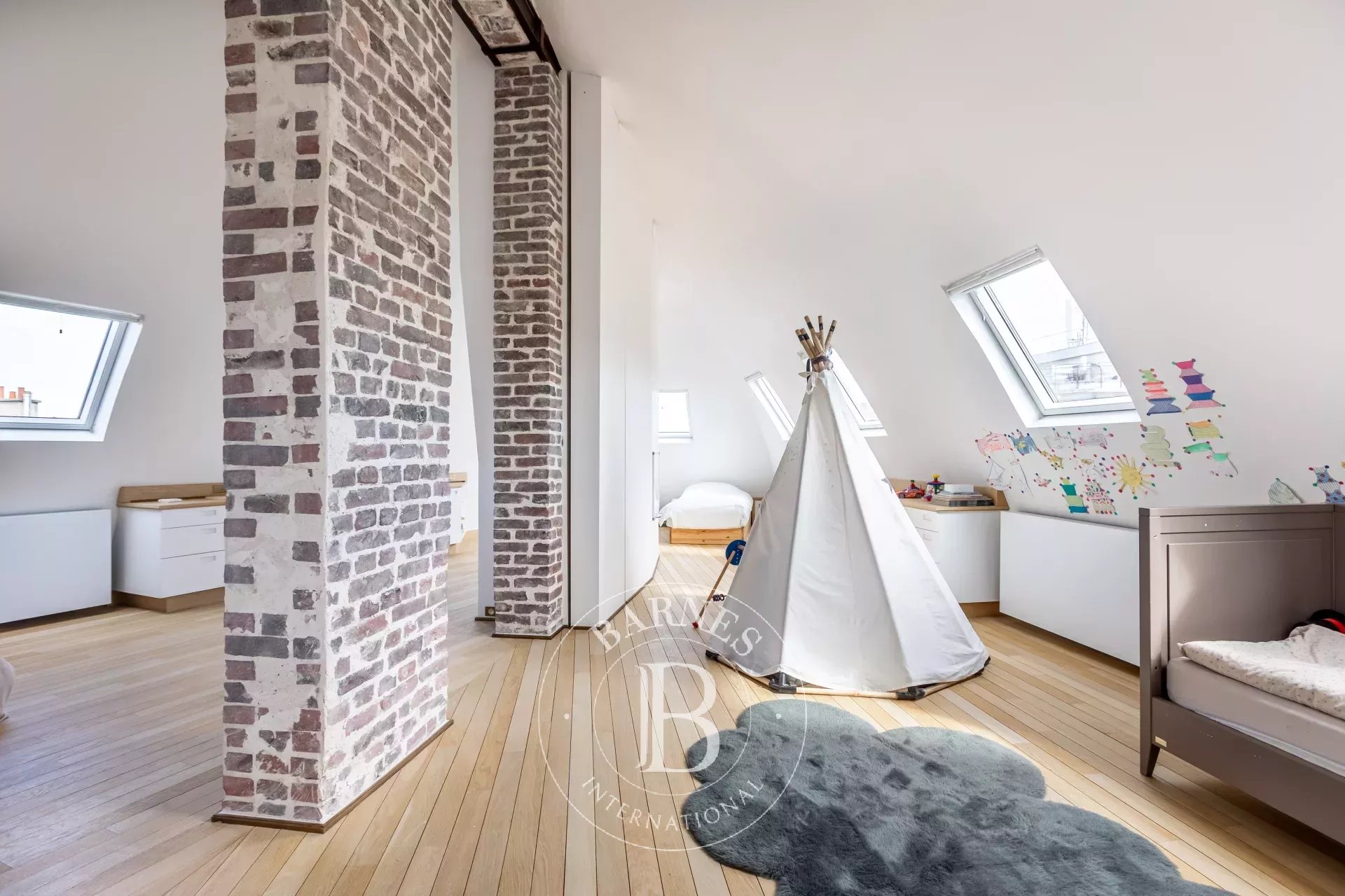 Daire Paris 1er - picture 17