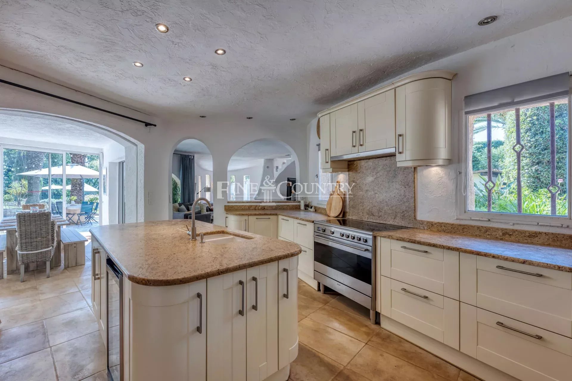 Photo of Villa for sale in Chateauneuf close to Valbonne village