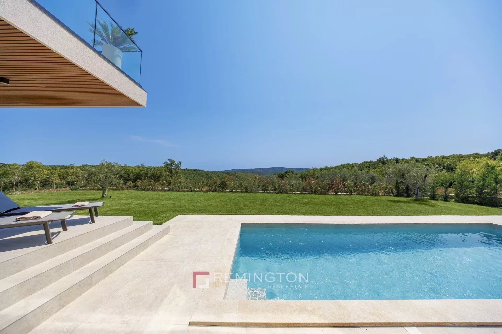 2 Bedroom Villa/Townhouse's Image 19