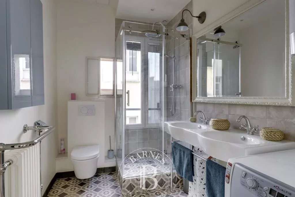 Daire Paris 4ème - picture 7