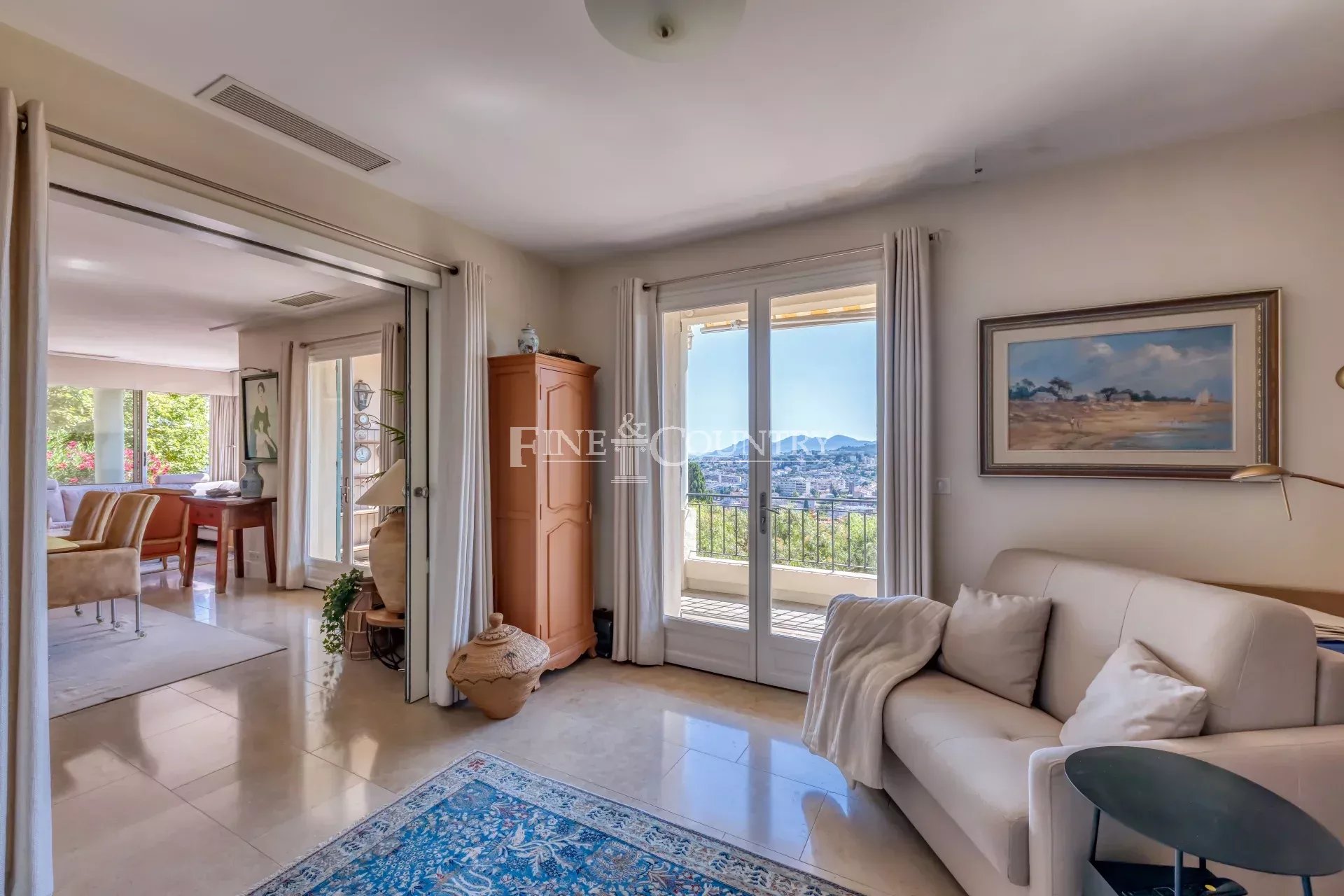 Photo of Villa For sale in Le Cannet Village with Panoramic Sea Views