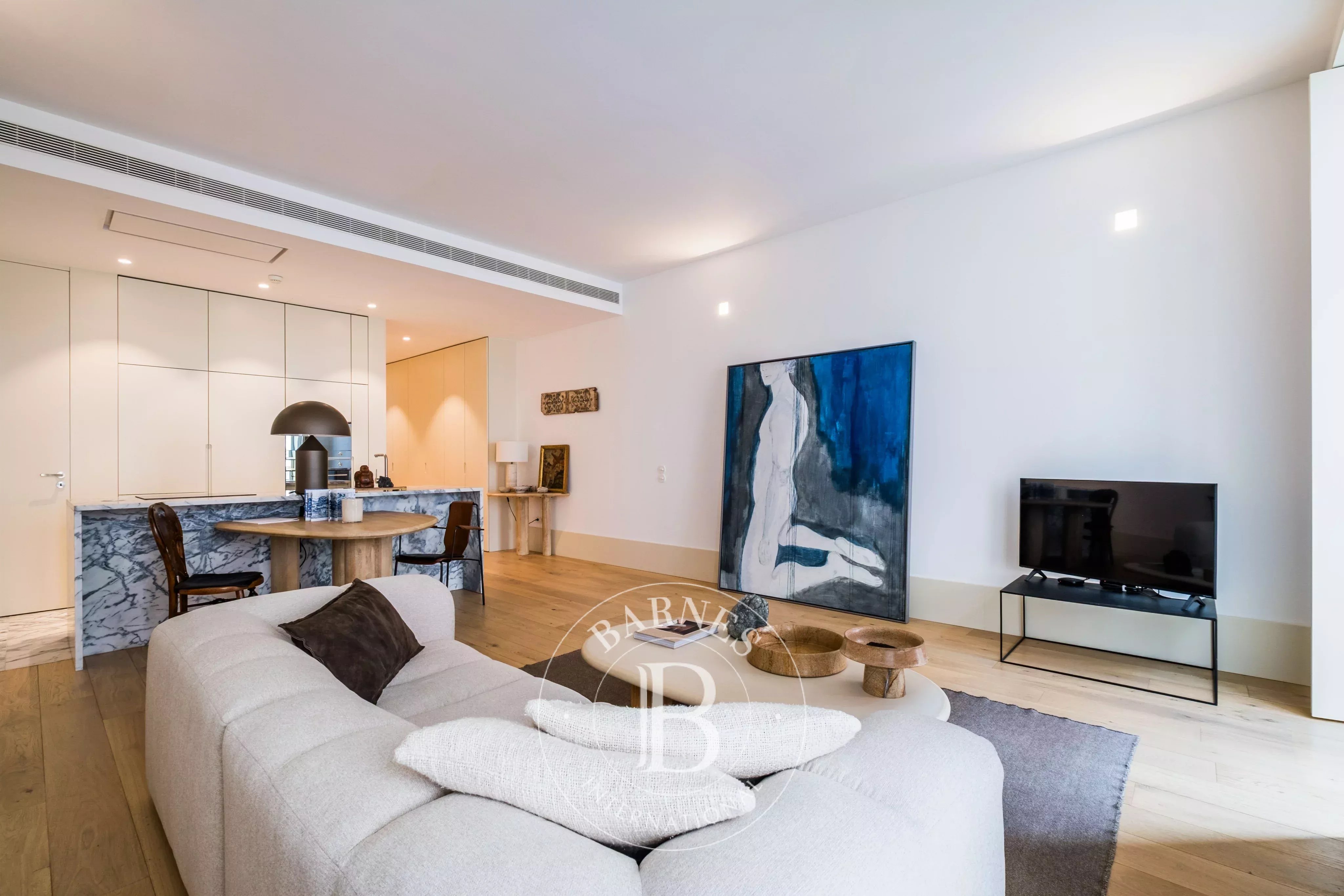 Emplacement, emplacement, emplacement