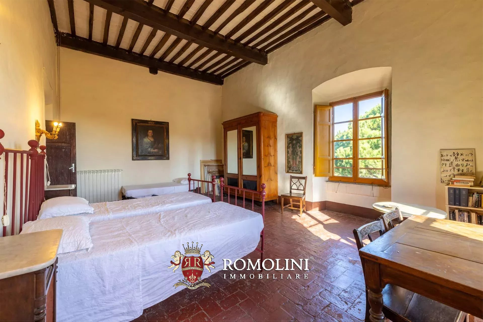 14 Bedroom Villa/Townhouse's Image 49
