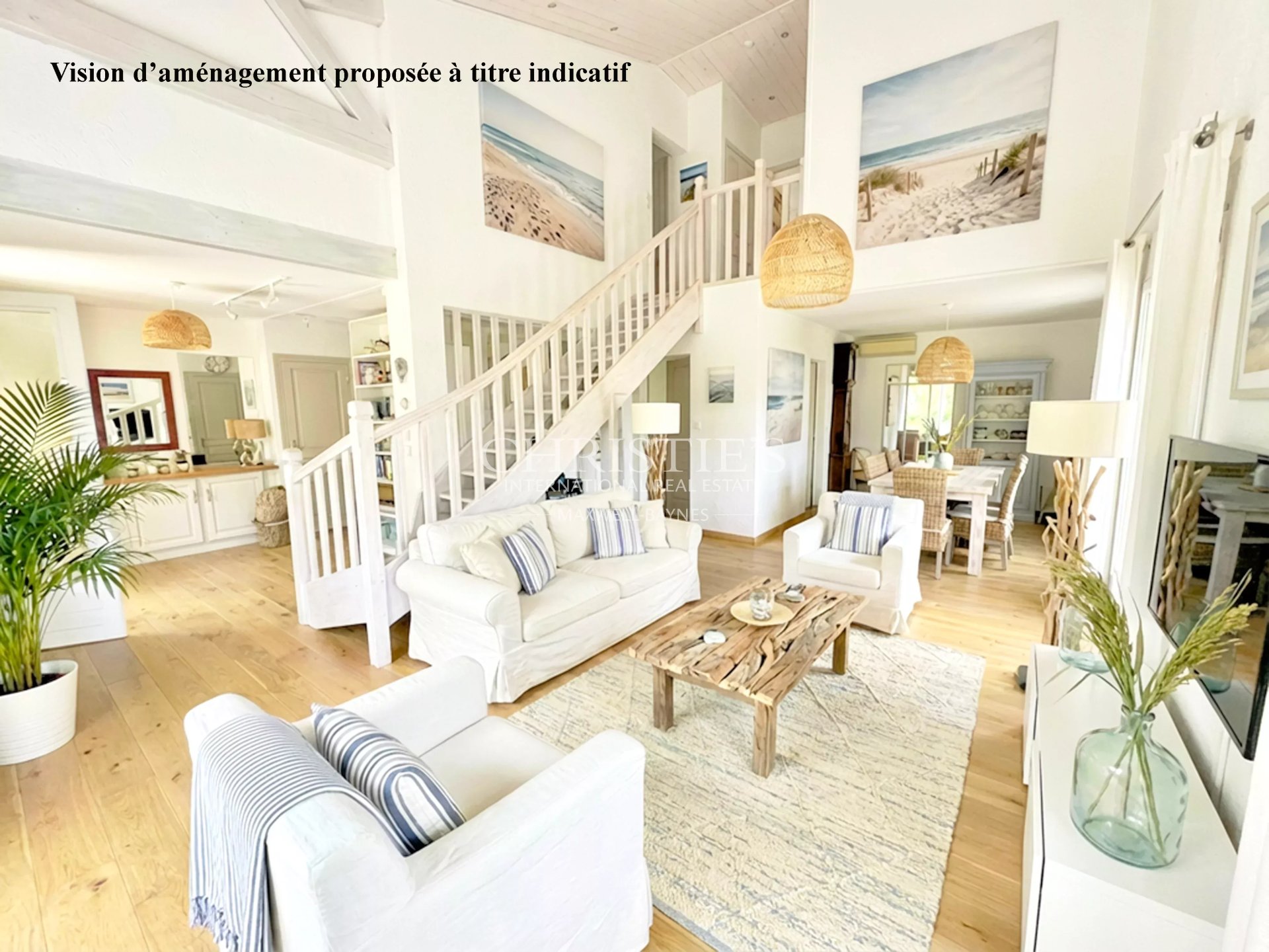 6 Bedroom Villa/Townhouse's Image 4