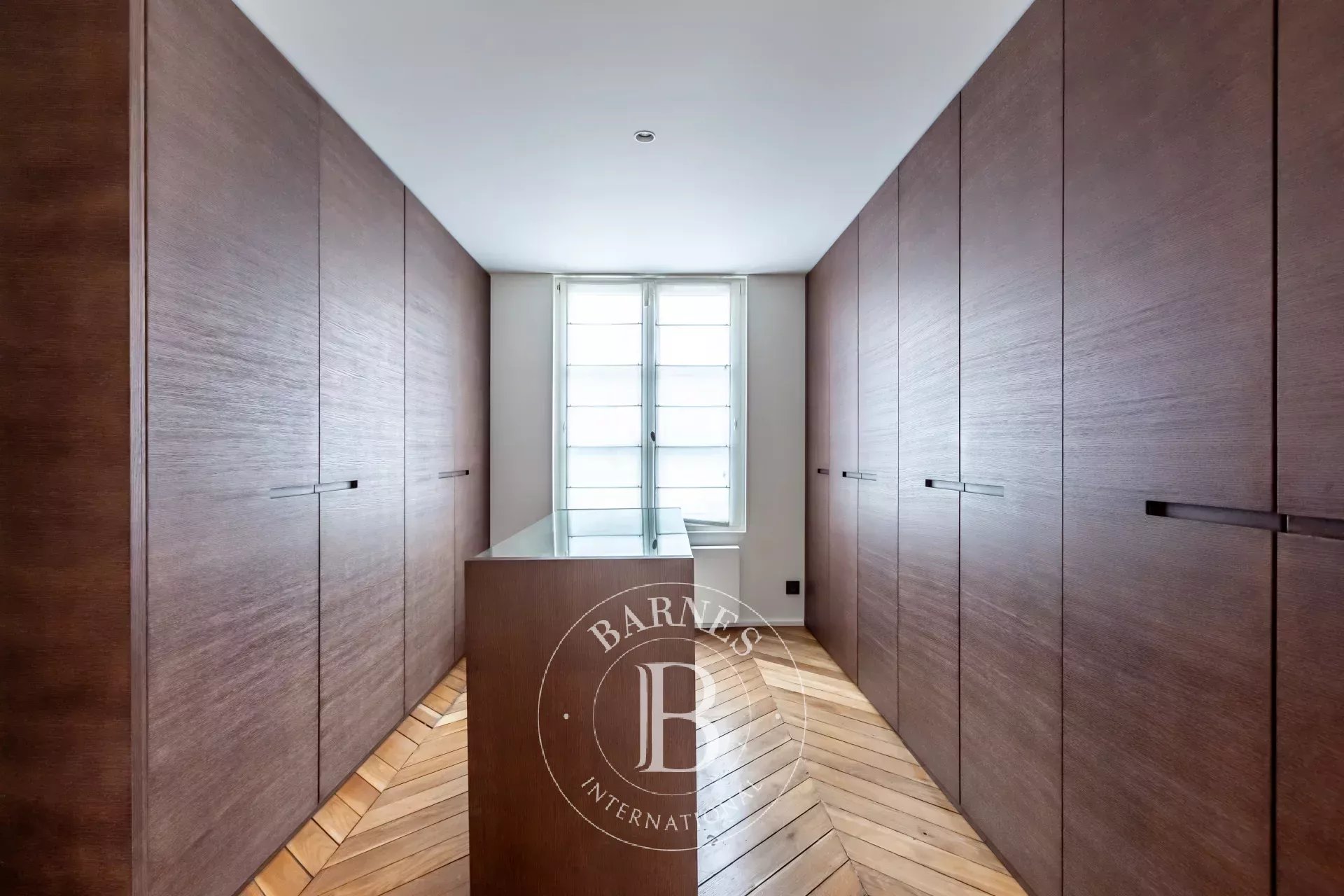 Paris  - Apartment 3 Bedrooms - picture 12