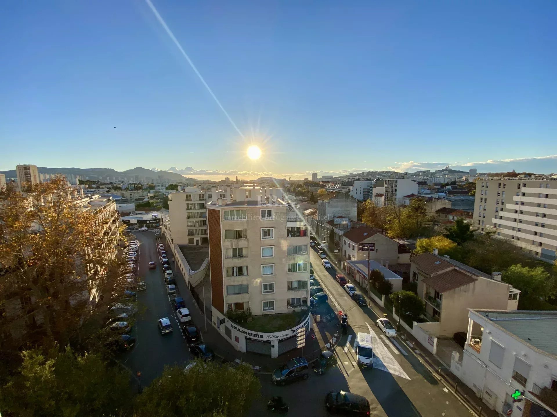 Agence immobilière de 