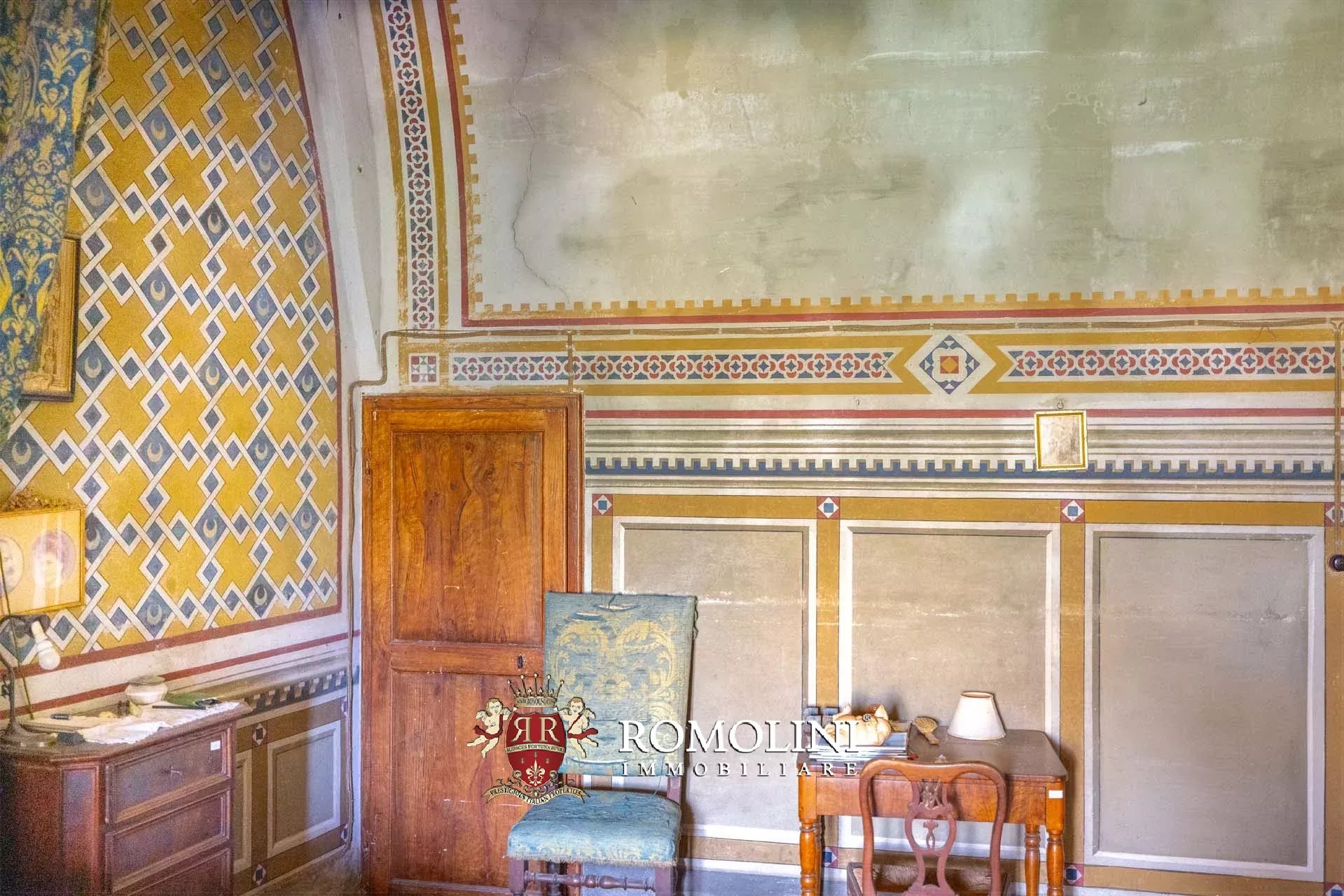 37 Bedroom Chateau's Image 41