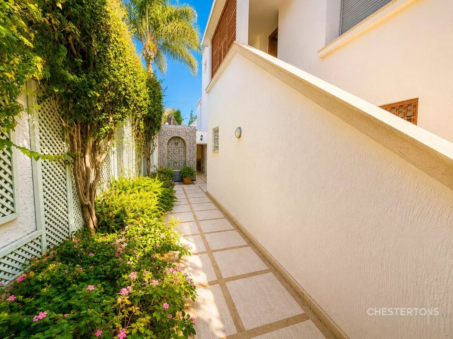  Image of Villa - 3 Bedrooms - 3 Bathrooms for Sale in Casablanca-Casablanca-Morocco, Image 9