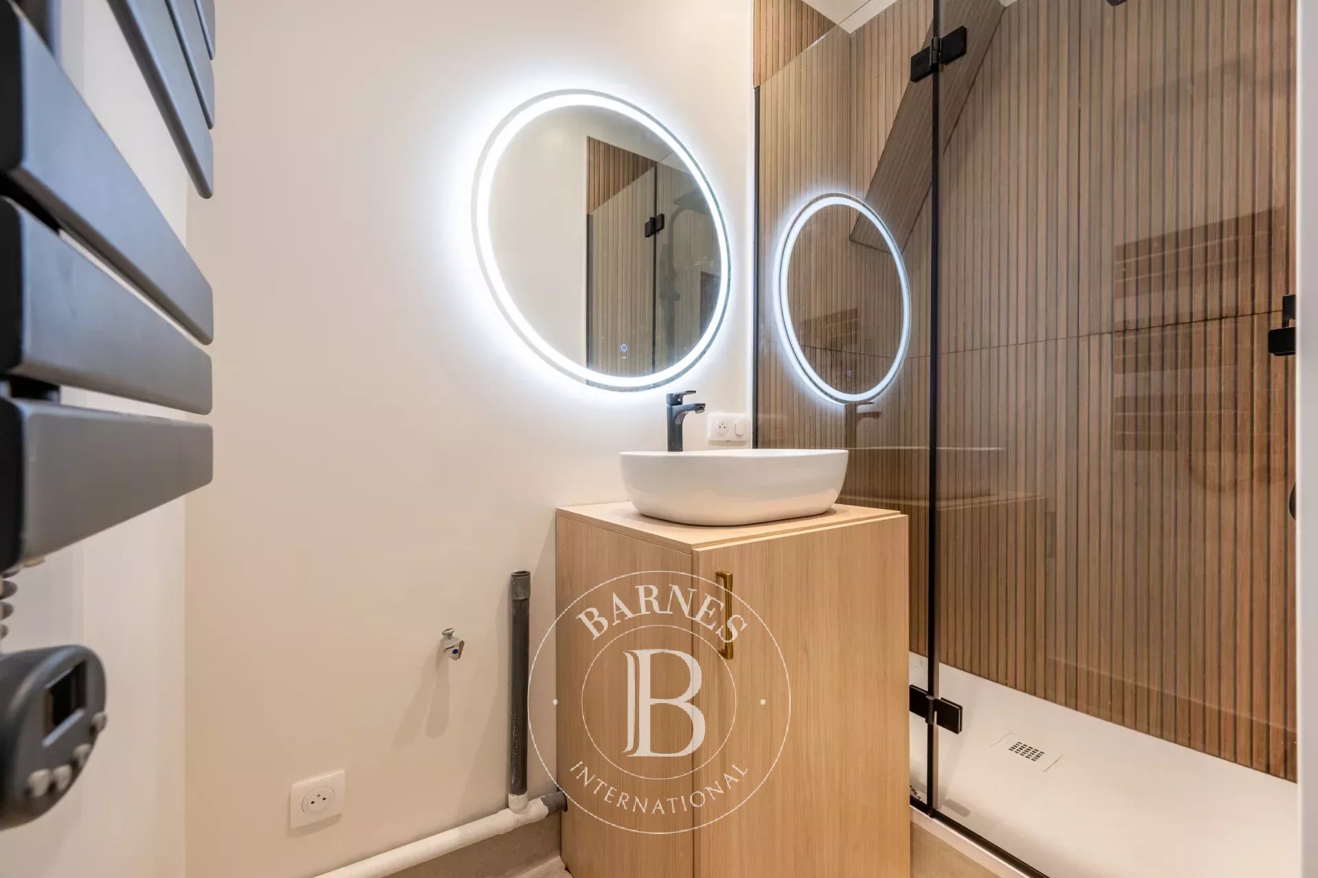 Daire Paris 3ème - picture 10