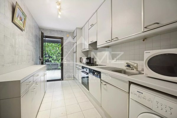 Quartier Montrose, 3-room apartment with garden of 148m2 — photo 5