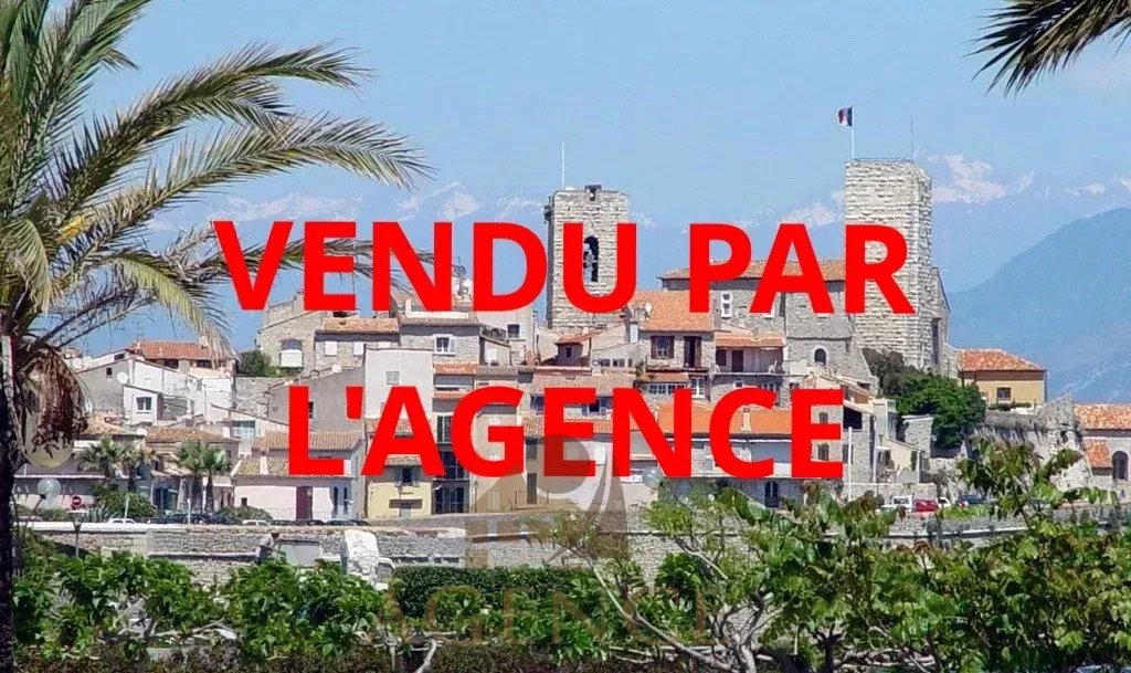 Antibes Centre Murs Commerciaux 47m2