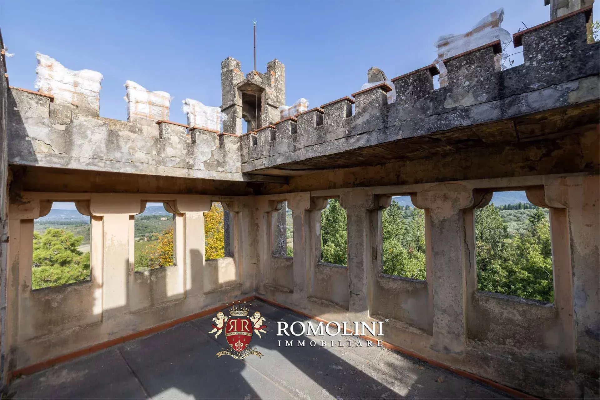 6 Bedroom Chateau's Image 47