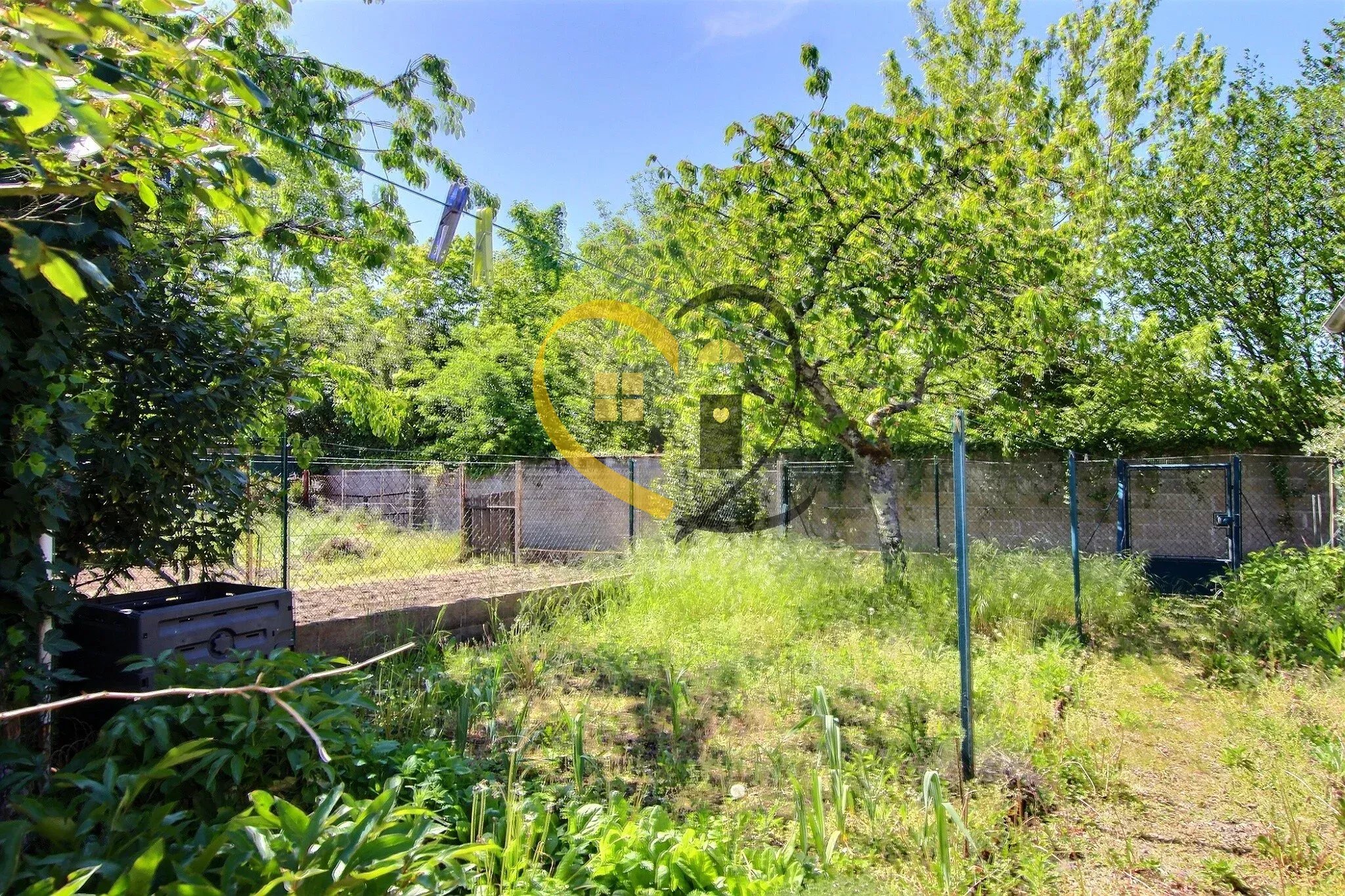 MAISON DE VILLAGE AVEC JARDIN, GARAGE - FORT POTENTIEL ! - Photo 4