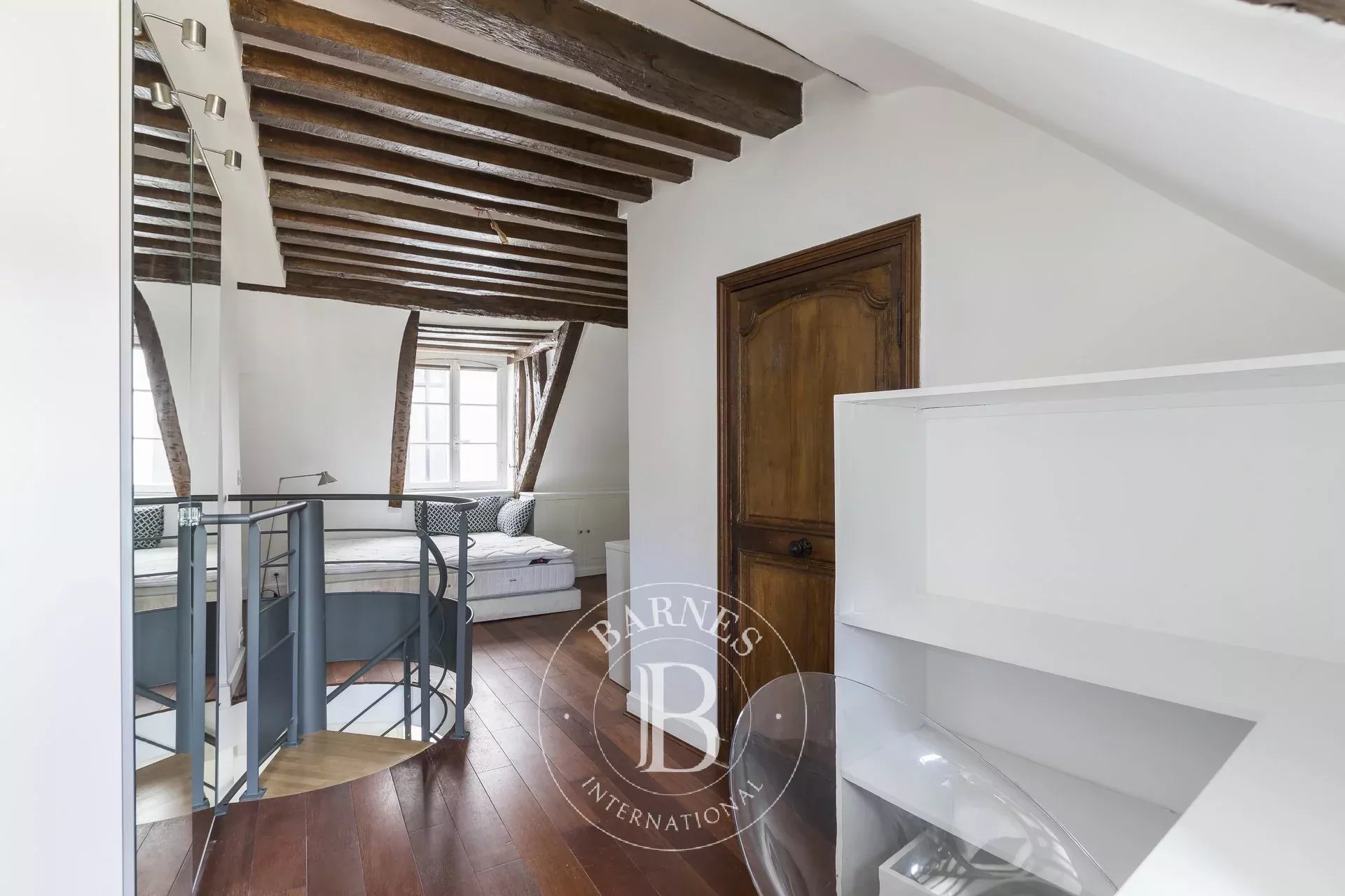 Daire Paris 8ème - picture 6