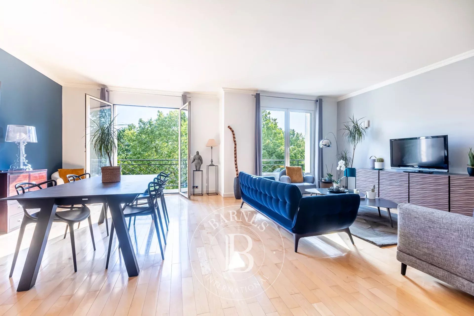 Apartment Neuilly-sur-Seine  -  ref 87123387 (picture 2)