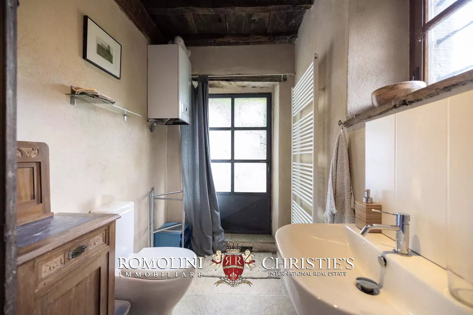 10 Bedroom Villa/Townhouse's Image 56
