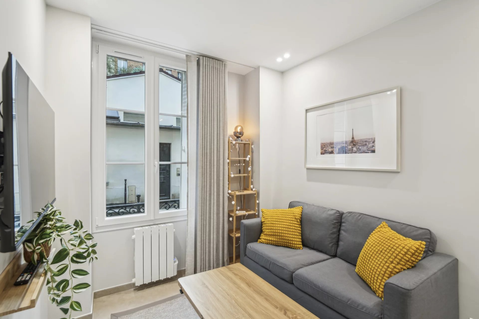 Paris 15e – Rue Malassis – Studio 20 m² rénové - Image 1