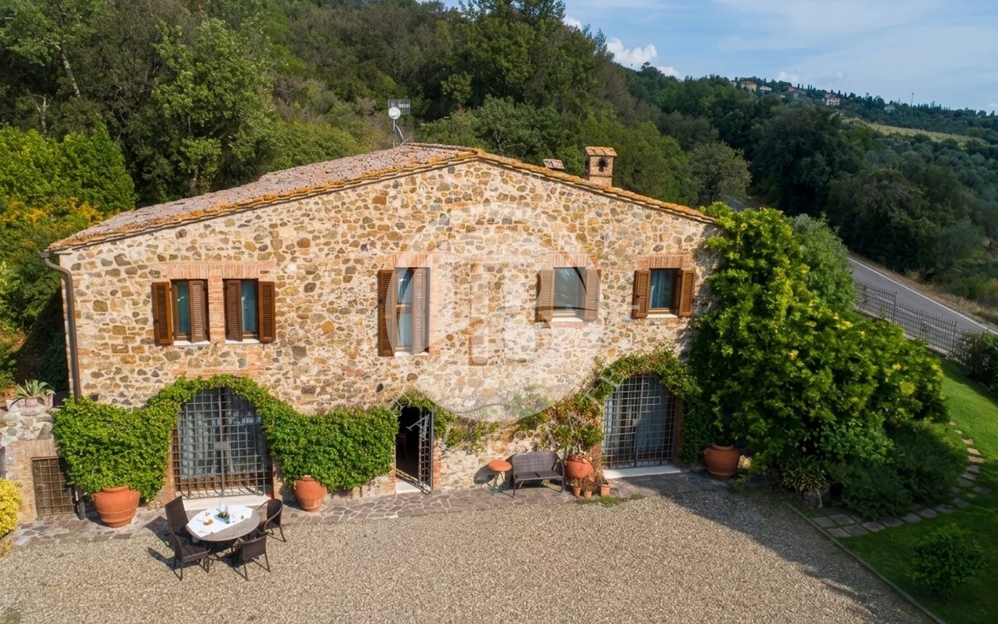 Villa in Campagnatico - Image 2