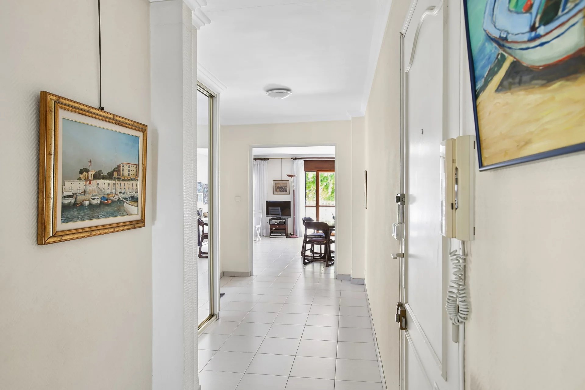 Appartement 3/4 pièces avec de grandes terrasses et vue mer au cœur du village de Saint-Jean-Cap-Ferrat