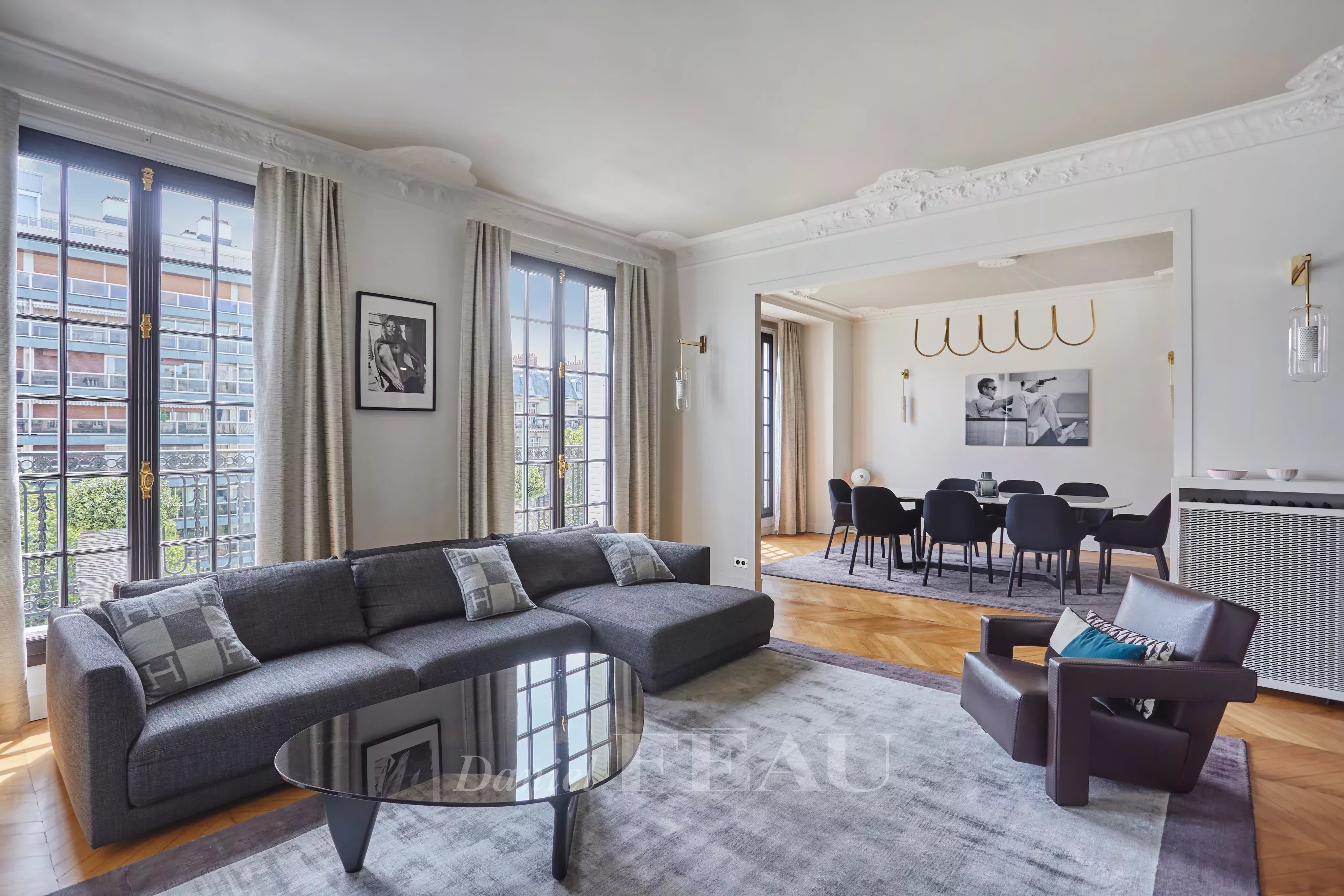 Sale Apartment Paris 16th