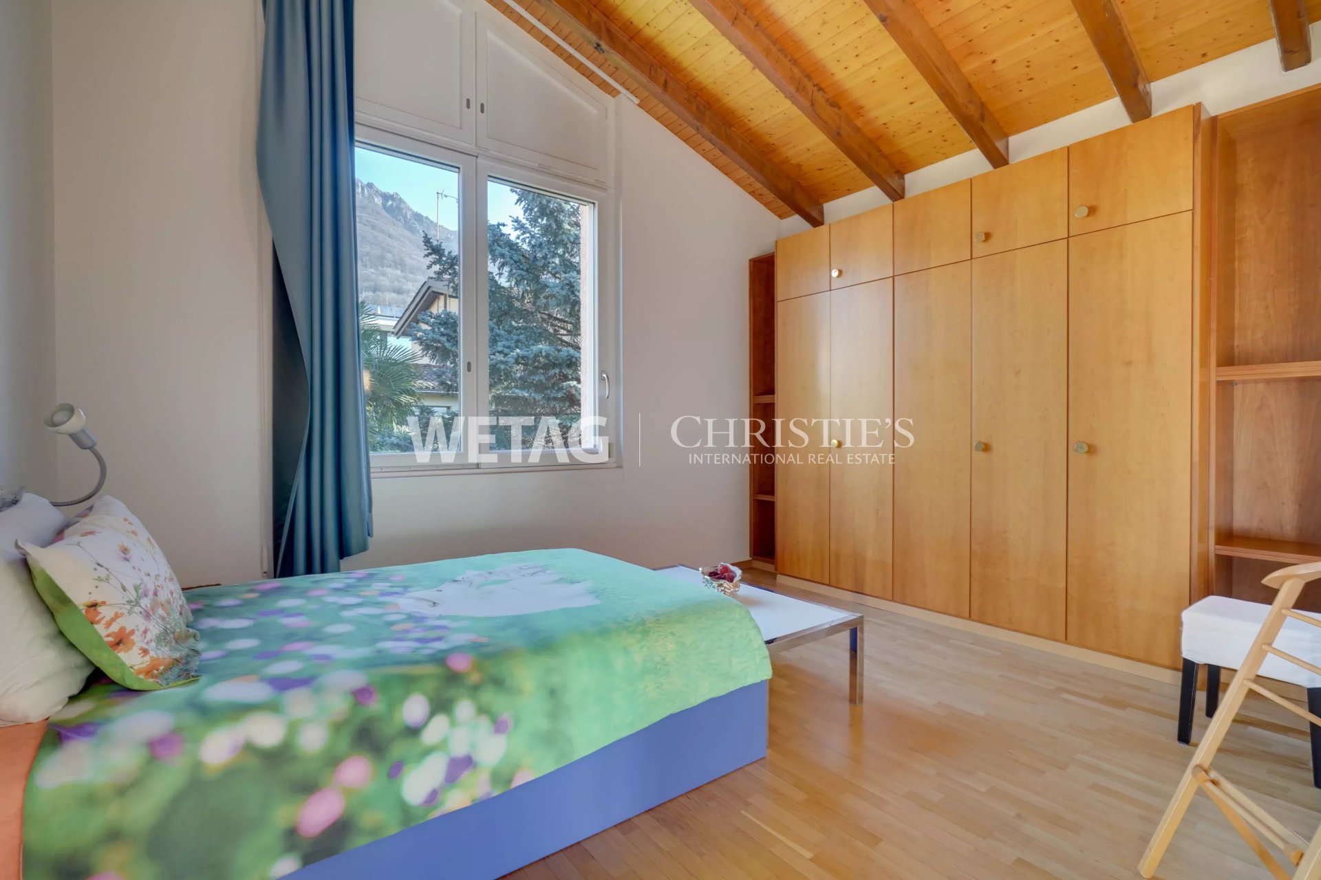 6 Bedroom Villa/Townhouse's Image 6