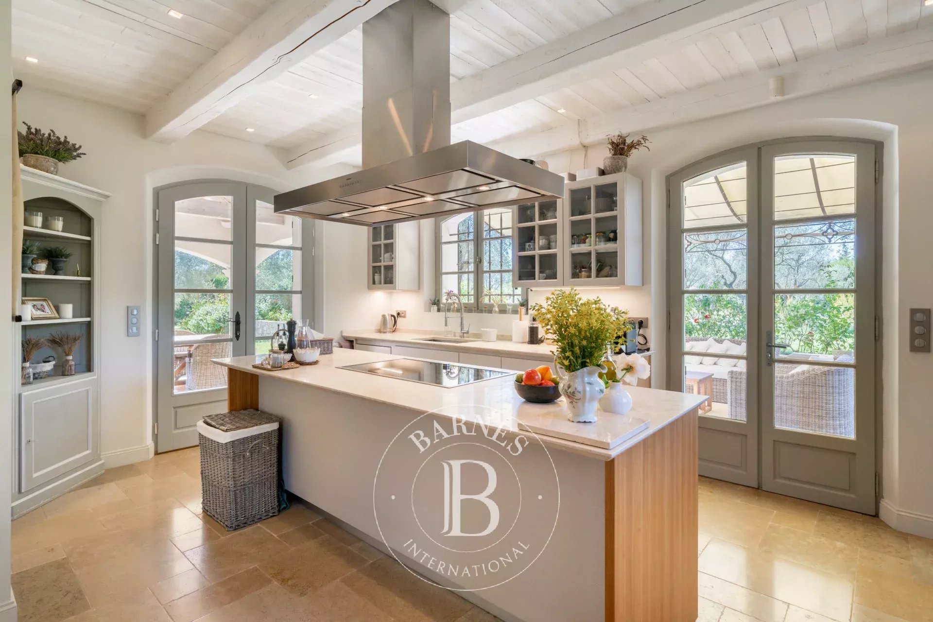 Ev Mougins - picture 25