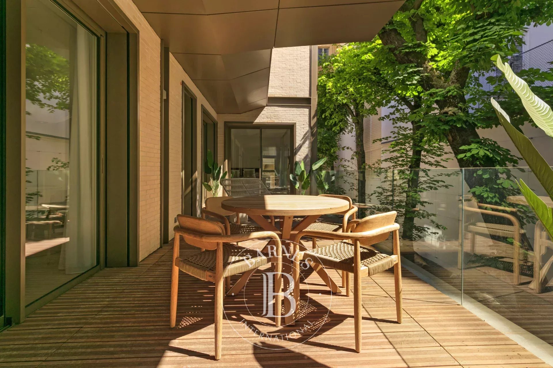 Daire Paris 8ème - picture 10