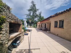 FOR SALE - 5-room single-storey house with swimming pool - quiet, sought-after area — photo 6 of 7