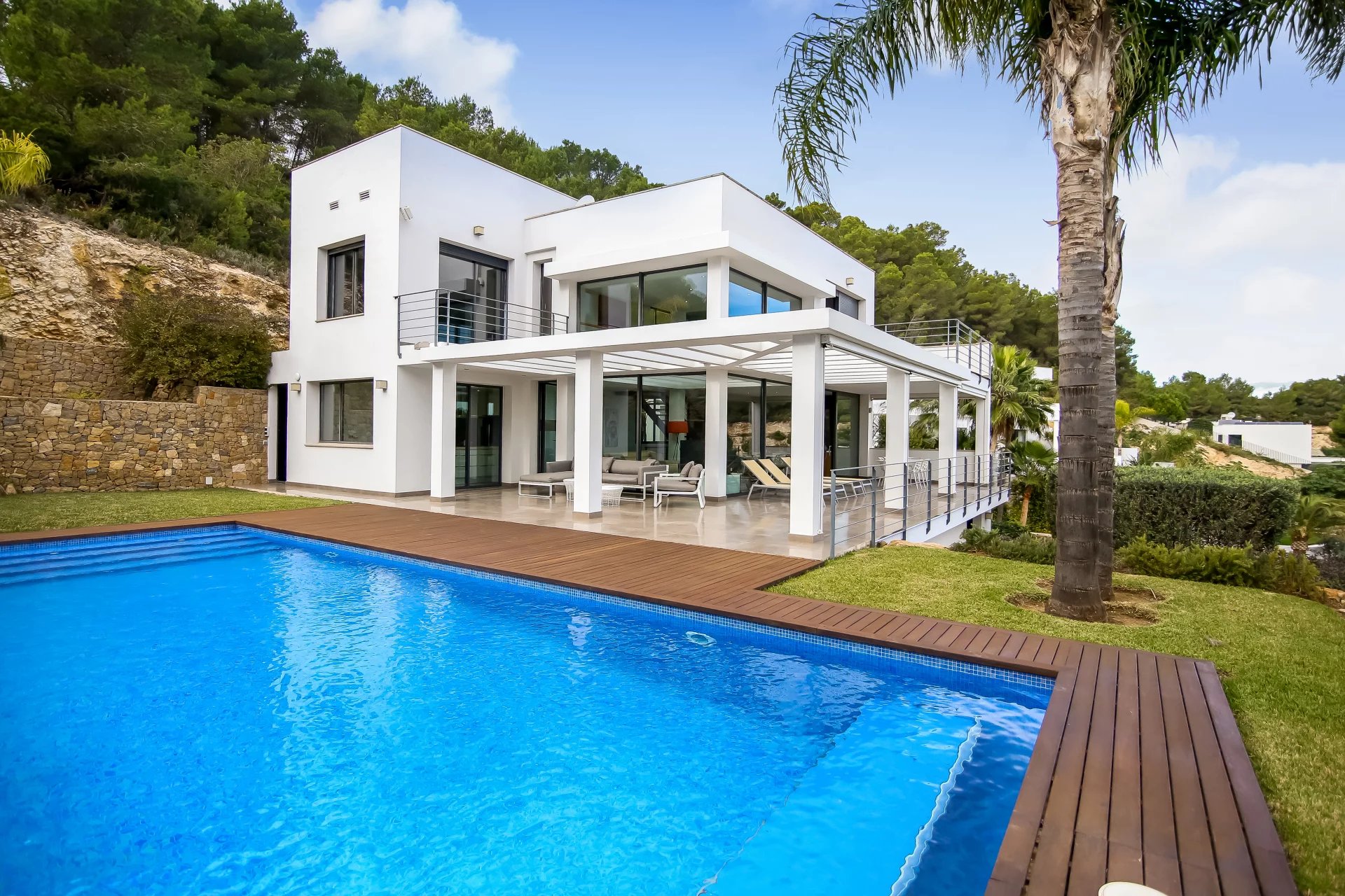 VILLA INDÉPENDANTE DE LUXE, AVEC VUE PANORAMIQUE SUR LA MER À SOL DE EST, JÁVEA