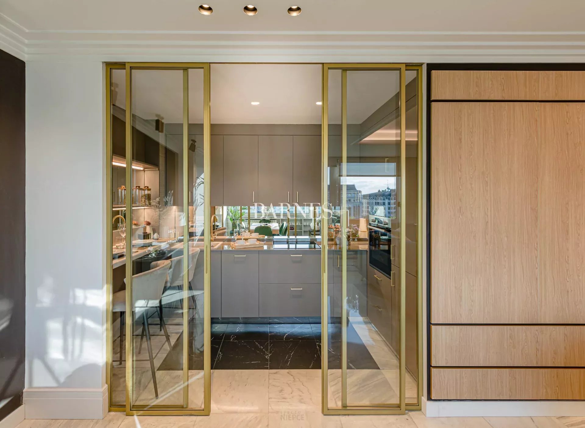 Daire Madrid - picture 12