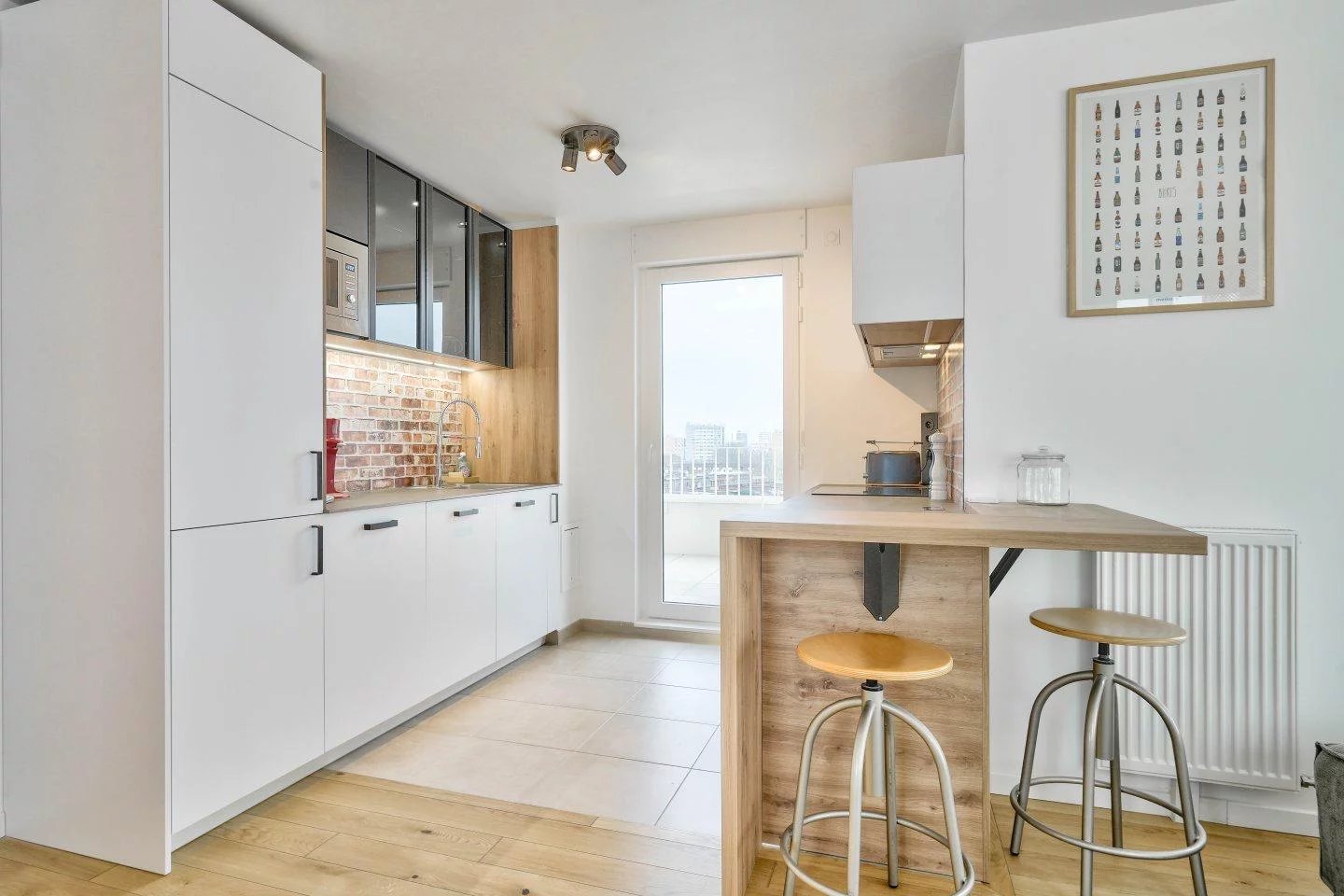 Appartement familial meublé de 84m2 avec terrasses et vues dégag - Image Array