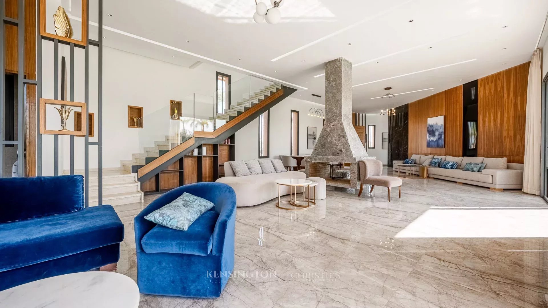6 Bedroom Villa/Townhouse's Image 8