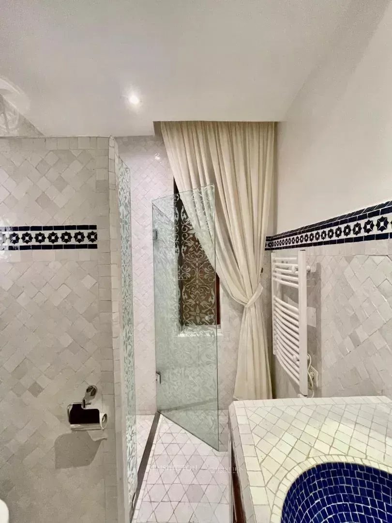 4 Bedroom Villa/Townhouse's Image 19