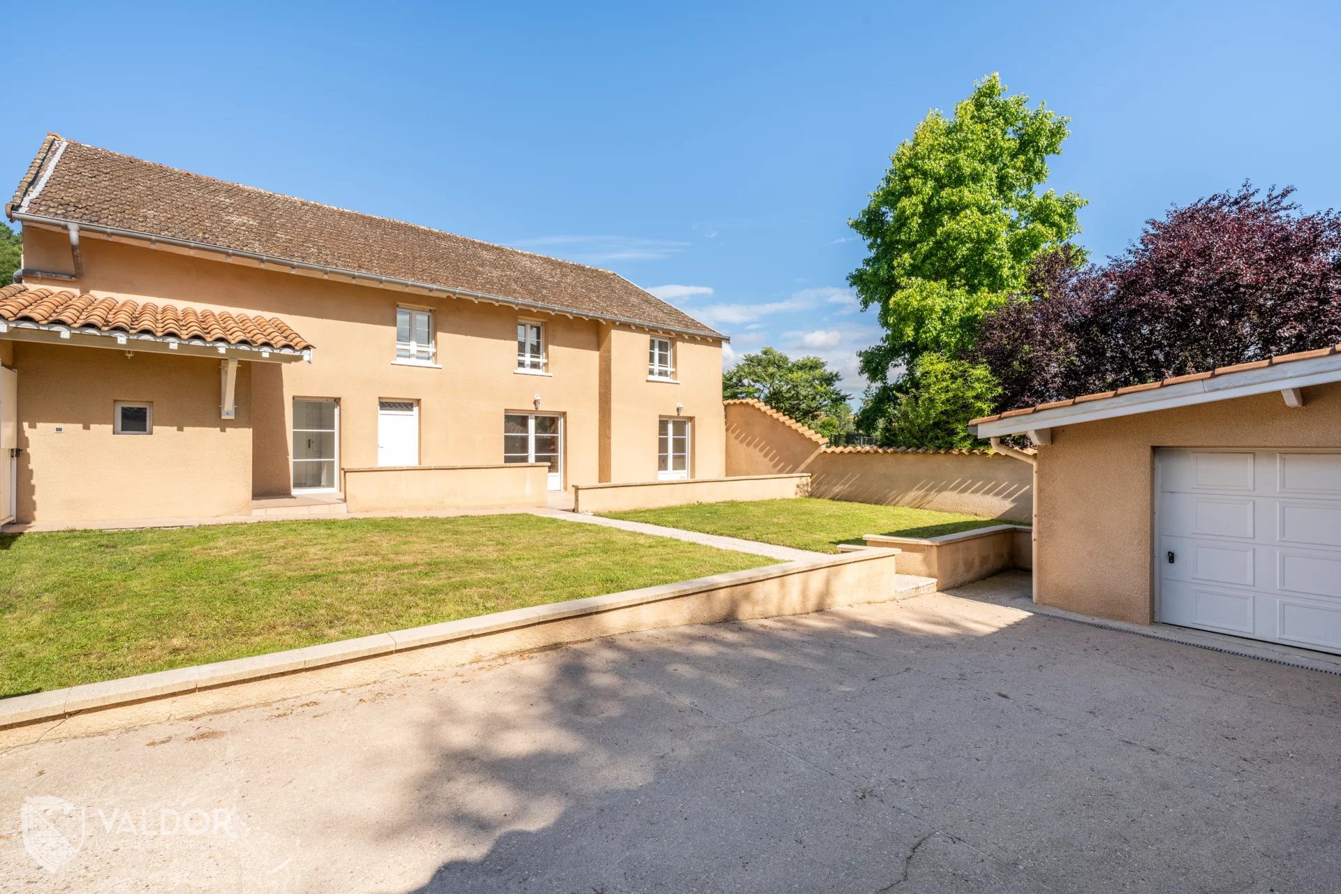 Maison 4 chambres avec jardin  et garage