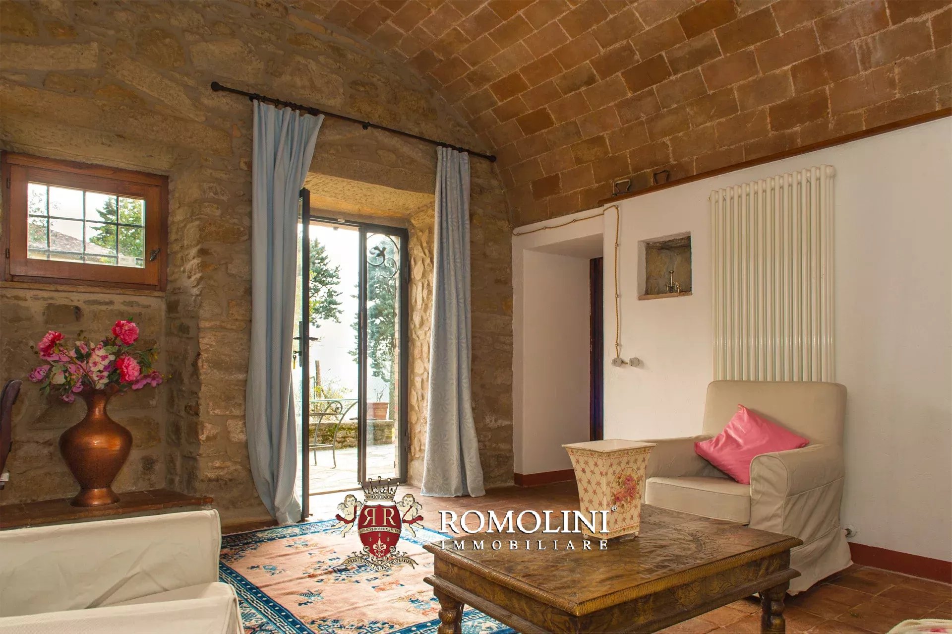 11 Bedroom Villa/Townhouse's Image 12