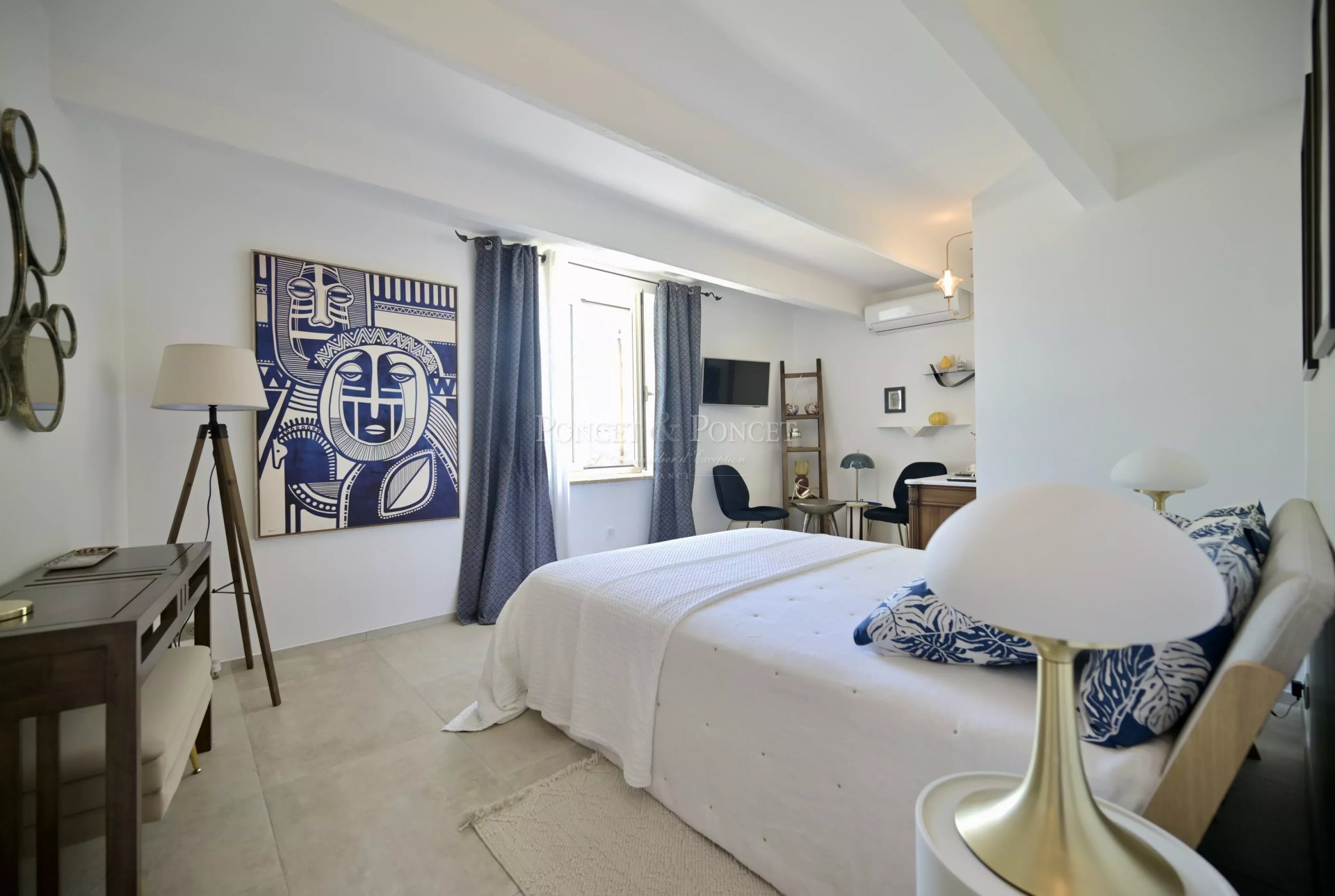 6 Bedroom Villa/Townhouse's Image 15