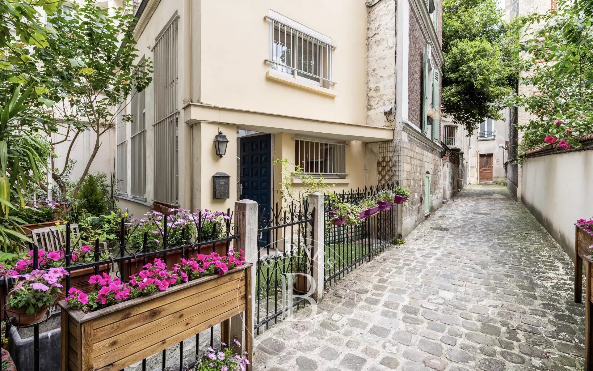 Daire Paris 18ème - picture 18