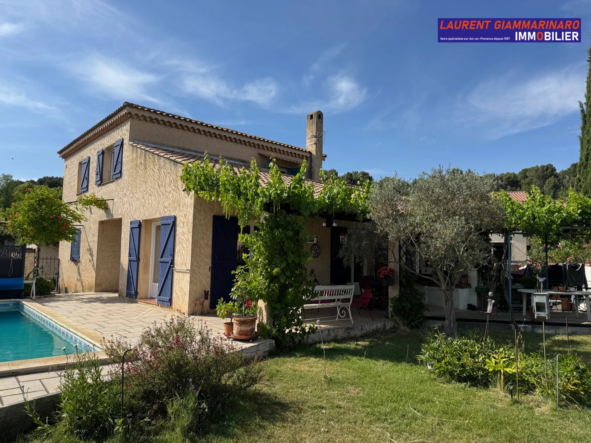 Agence immobilière de 