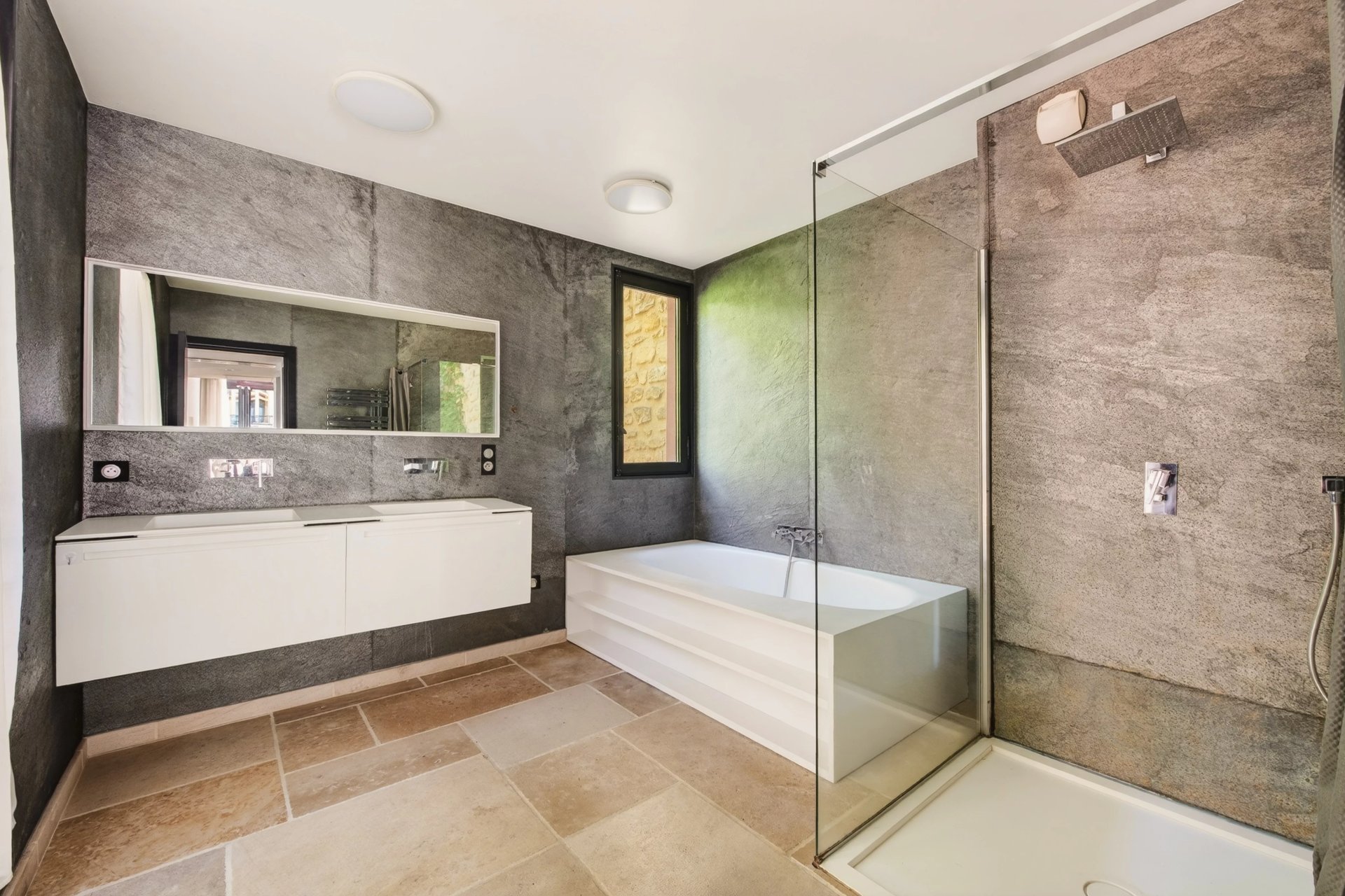 4 Bedroom Villa/Townhouse's Image 22