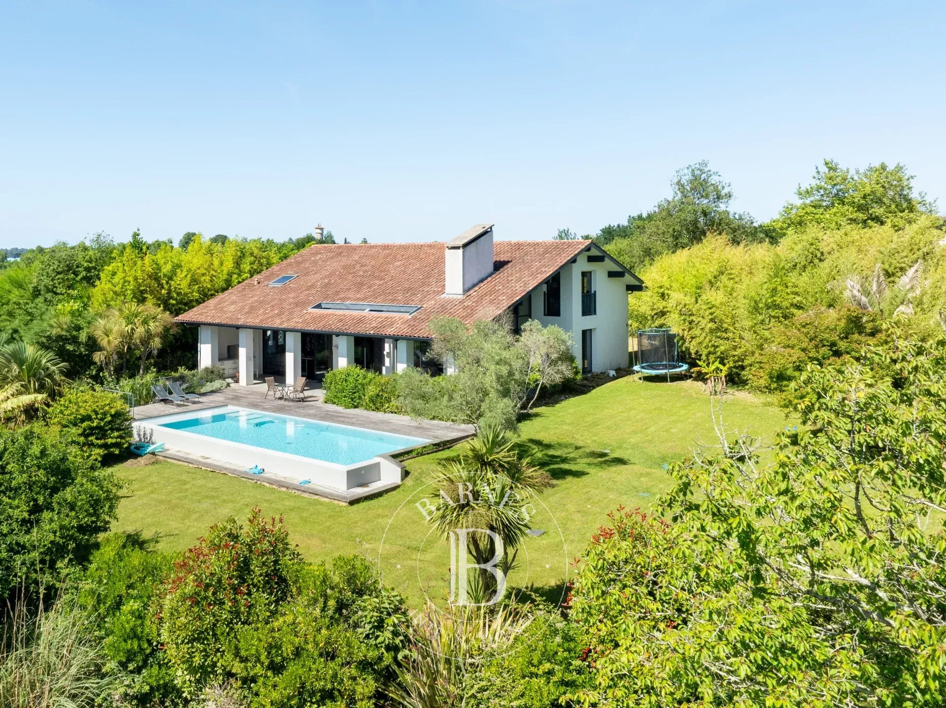 ARBONNE - MAISON CONTEMPORAINE VUE MONTAGNES